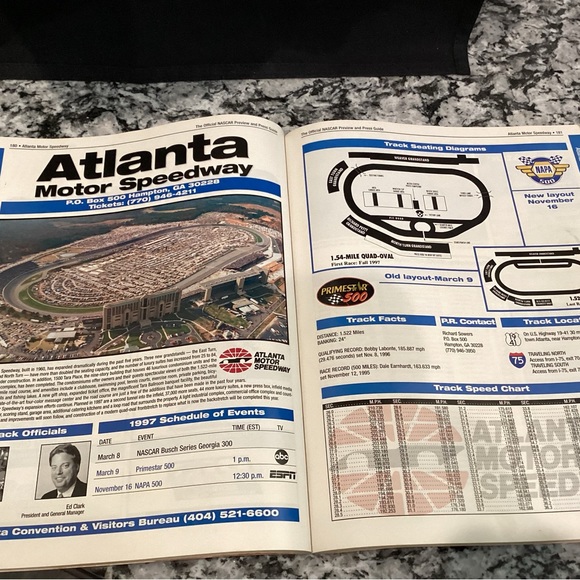 NASCAR - The Official 1997 Preview & Press Guide - Stats - Tracks - Drivers - Picture 6 of 8